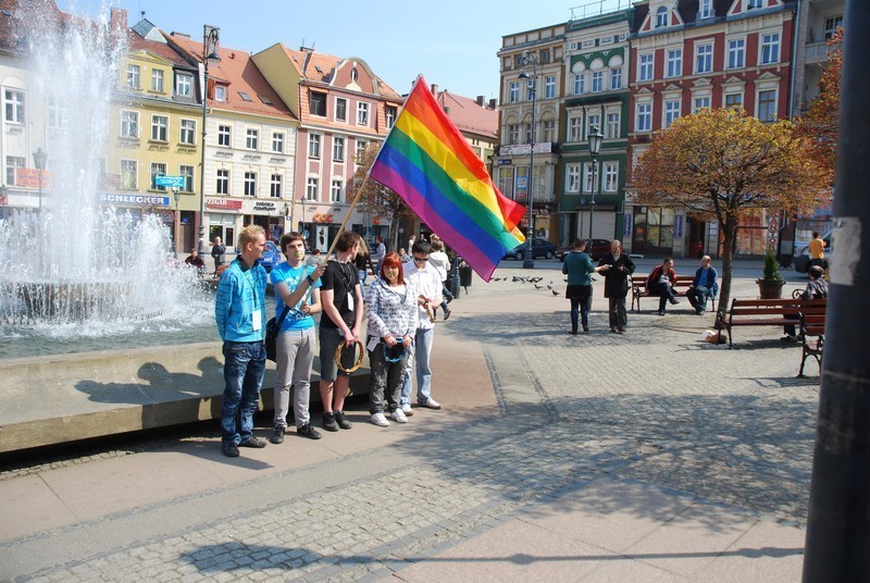 Wałbrzych: Dzień milczenia przeciw homofobii