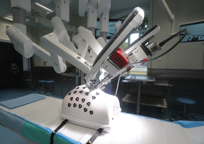 Kliniczny Szpital Wojewódzkim nr 1 w Rzeszowie kupi robota chirurgicznego za 14 mln zł