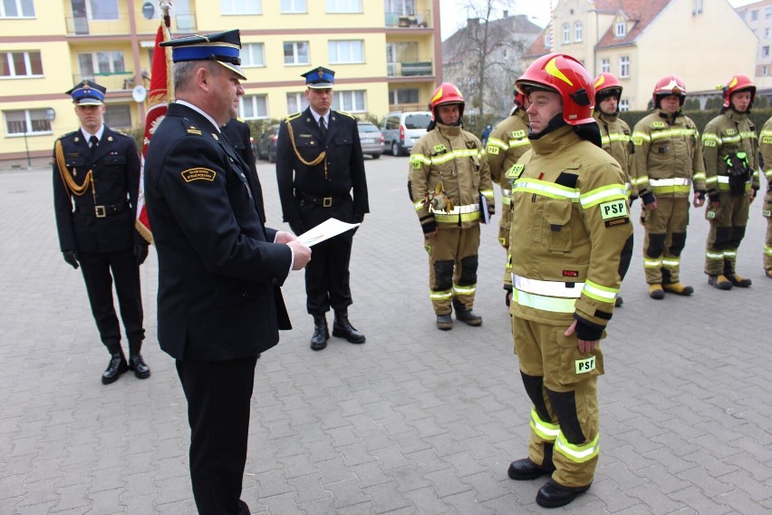 Nowy strażak w szeregach Państwowej Straży Pożarnej w Chodzieży