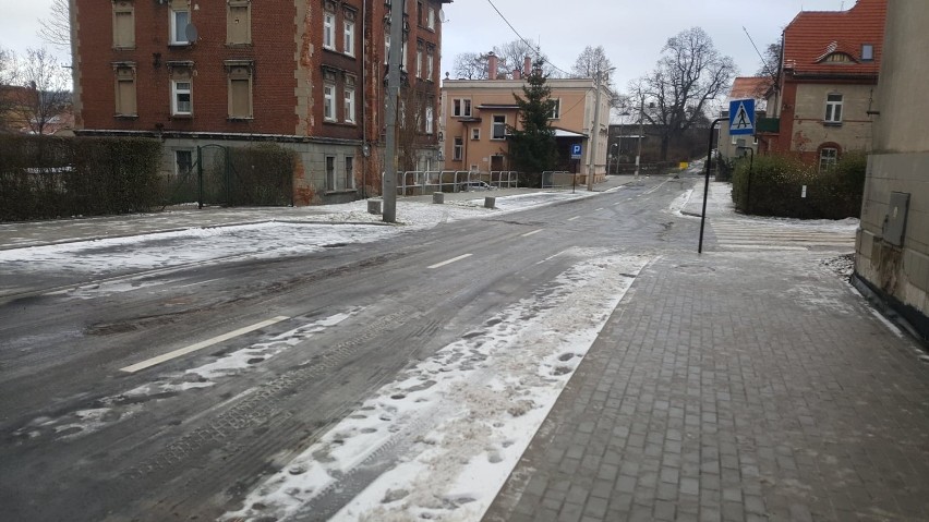 Ulica Ratuszowa w Wałbrzychu znów otwarta dla ruchu