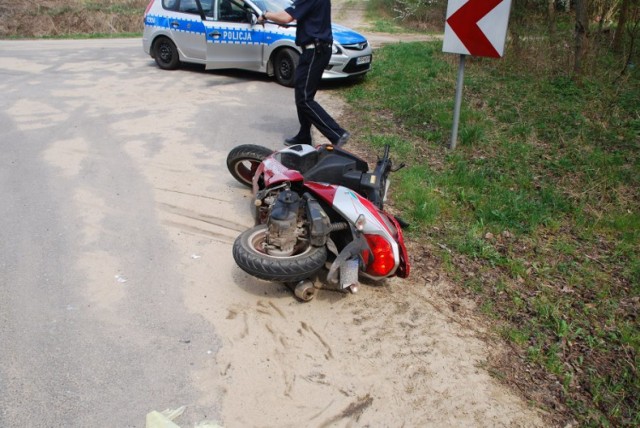 Pijany motorowerzysta w Ogorzelniku.