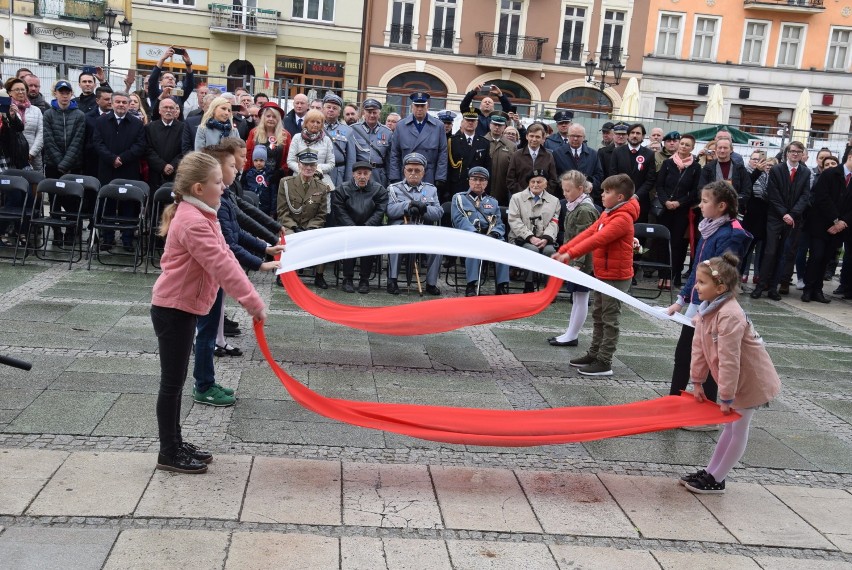 Obchody 228. rocznicy uchwalenia Konstytucji 3 Maja w Kaliszu ZDJĘCIA