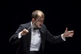 Szymon Morus dyryguje w Operze Bałtyckiej. Zbliża się „Sąd ostateczny”...