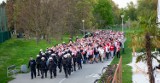 Marsz kibiców Resovii Rzeszów - Podążajmy razem do Stadionu Miejskiego [ZDJĘCIA]