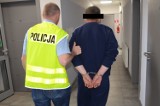 Napad na kobietę w powiecie wejherowskim. Sprawca chciał zabrać kartę bankomatową i komórkę