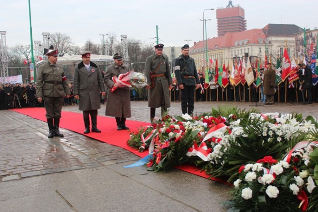 Od samego rana w Poznaniu trwają obchody 95. rocznicy wybuchu ...