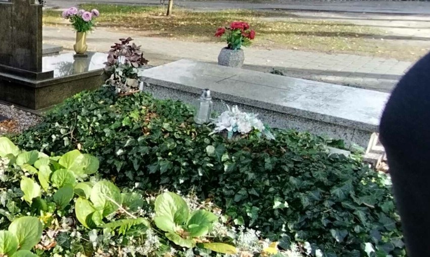 Grób Łucjana Ludwika Mroczkowskiego na cmentarzu w...
