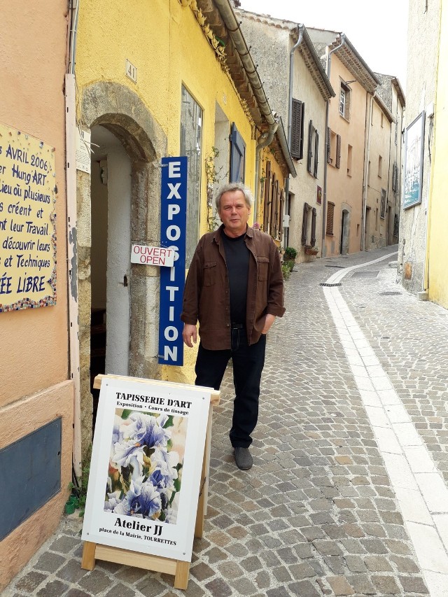 Józef Jakubczyk, artysta plastyk z Piotrkowa, otworzył swoją pracownię-galerię we Francji