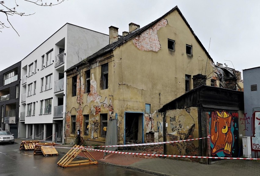 Kraków. Wyburzono ostatni budynek należący do Wawelu [ZDJĘCIA]