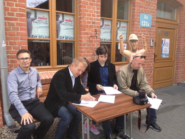 Podpisanie listu otwartego do prezydenta Gdańska „Porozumienia Gdańsk-Stocznia”
