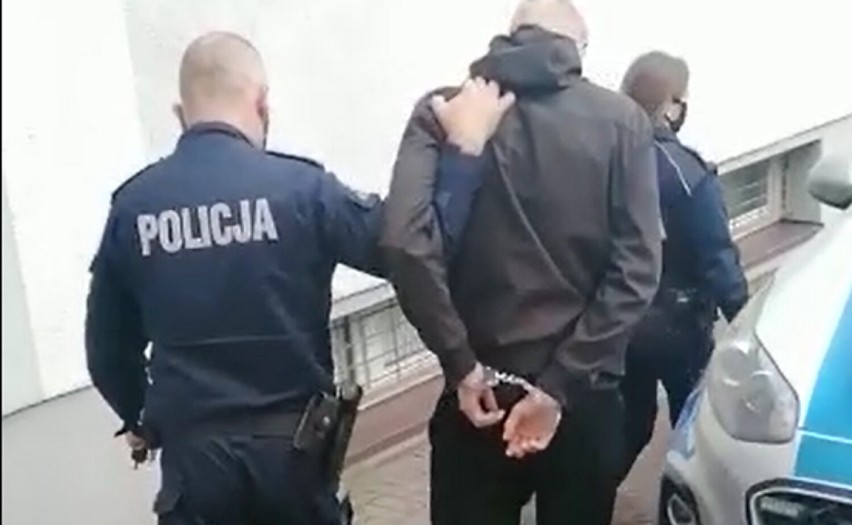Fałszywi policjanci działający w Wągrowcu pojmani. Wpadli w ręce prawdziwych funkcjonariuszy 