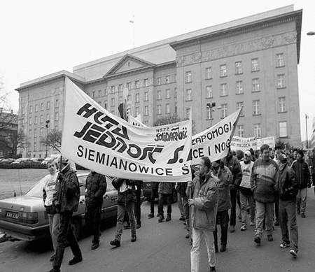 Manifestacja została zorganizowana bez zapowiedzi. Foto: ANDRZEJ GRYGIEL