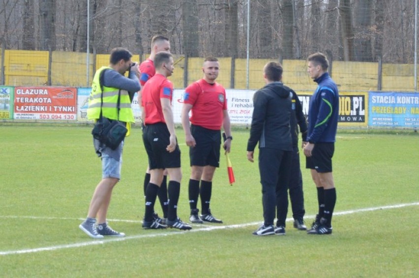 Gryf Wejherowo - Garbarnia Kraków 2:2. Przerwane pasmo zwycięstw żółto-czarnych [ZDJĘCIA]