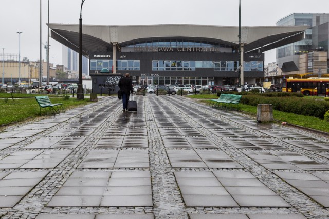 PKP Warszawa Śródmieście z największą frekwencją w Polsce. Warszawa Centralna poza podium