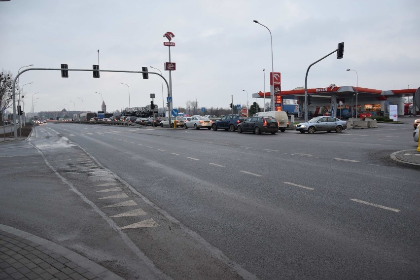 Tak obecnie wyglądają drogi dojazdowe do mostu w Malborku [ZDJĘCIA]