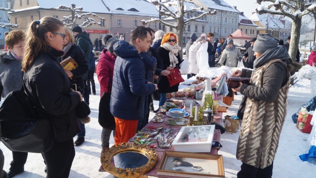 Pszczyński Jarmark Staroci przyciągnął na rynek wielu mieszkańców