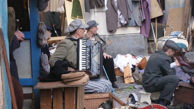 Kercelak 2015. Cwaniaczki, przekupki i stylowe samochody - przyjdź i poczuj klimat Woli