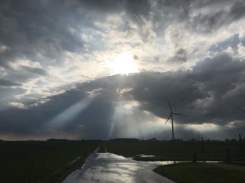 Burza i chmury uchwycone w obiektywie mieszkańców powiatu wągrowieckiego [GALERIA ZDJĘĆ]