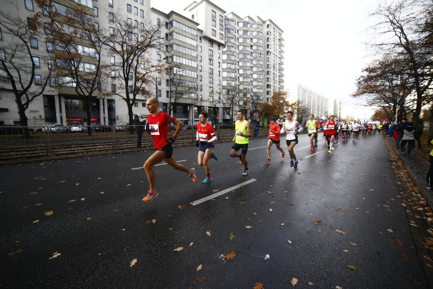 Bieg Niepodległości 2017 Warszawa. Biegłeś? Szukaj się w...