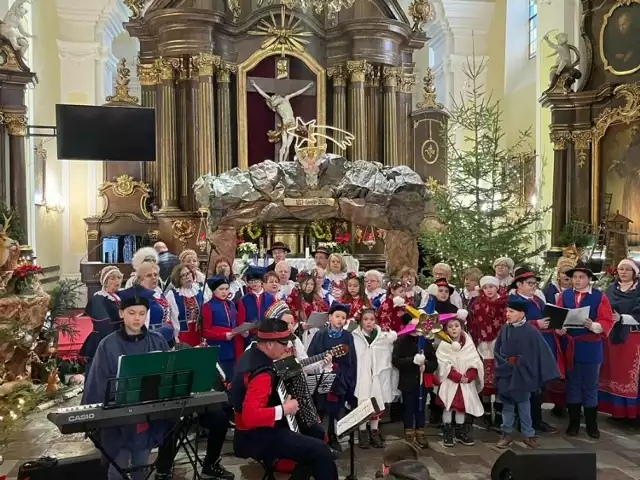 W kościele Świętego Bonawentury w Pakości odbył się, zorganizowany po raz pierwszy w tym mieście i tej świątyni, "Ogólnopolski Festiwal Muzyki Chóralnej Kolęd"