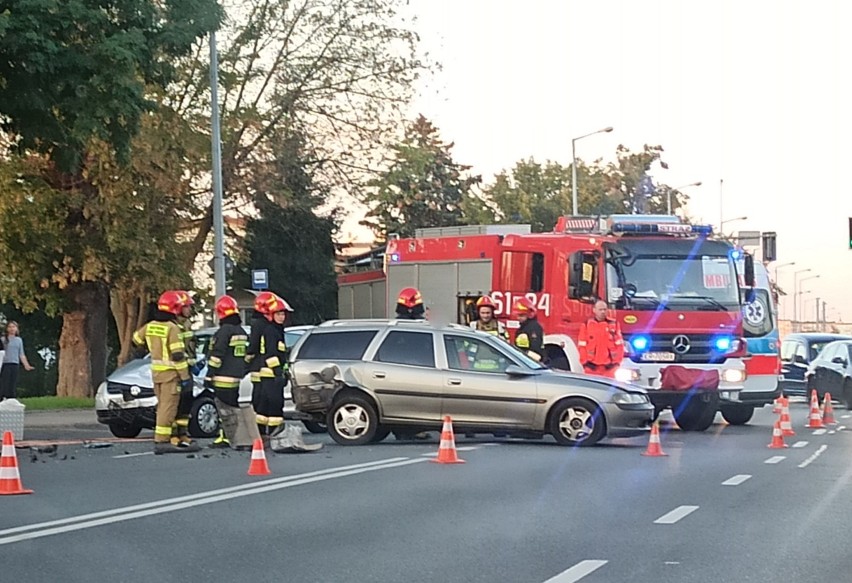 Do wypadku doszło na skrzyżowaniu ul. Krakowskiej i Braci...