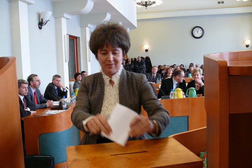 Renata Skalska prowadzi w plebiscycie Samorządowiec Roku 2013 powiatu bełchatowskiego