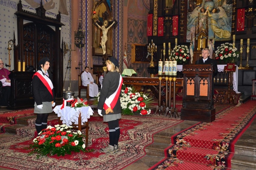 50-rocznica koronacji łaskami słynącej figury Matki Bożej Anielskiej w sanktuarium ZDJĘCIA