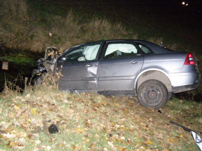 Groźny wypadek w Kończewicach [ZDJĘCIA]. Czołowe zderzenie na DK 22