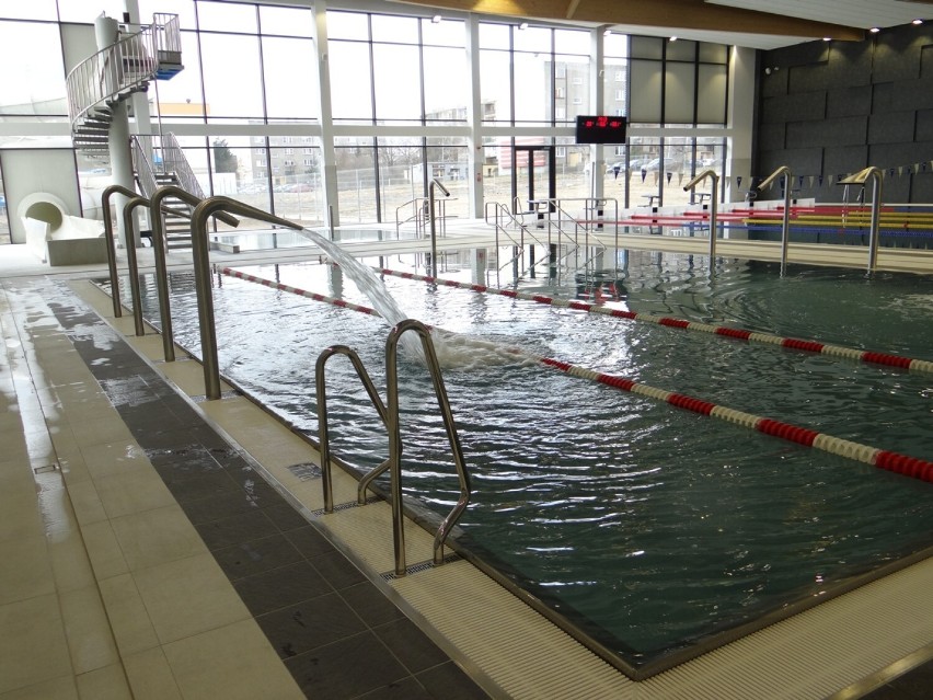 Odbiór nowego basenu w Radomsku. Protokół podpisany, ale wykonawca musi naprawić wady