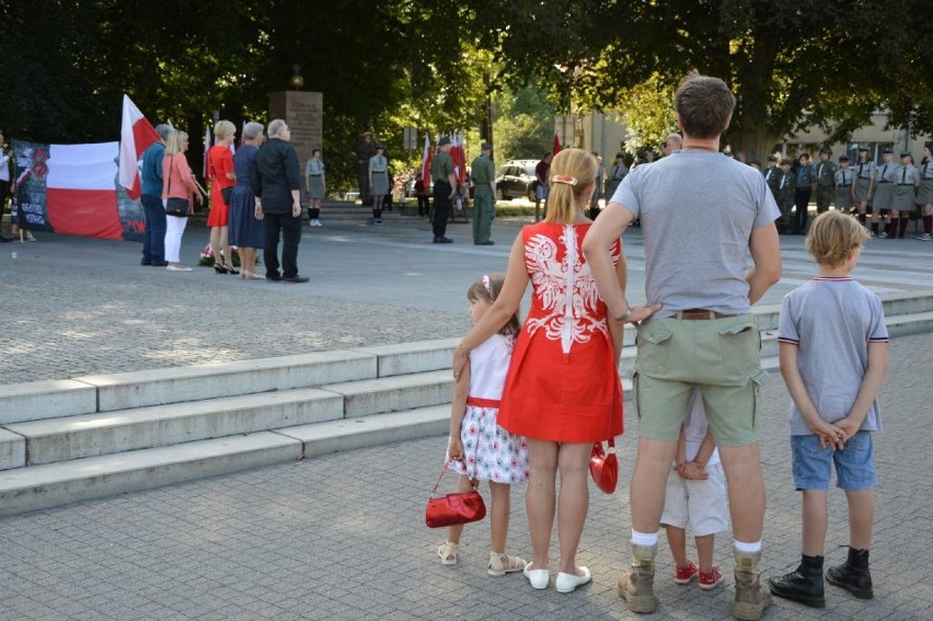 Cześć i chwała bohaterom! Mieszkańcy Goleniowa złożyli hołd powstańcom