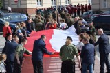 W tym roku odwołane są wszystkie uroczystości, a tak obchodziliśmy Dzień Flagi w Jarosławiu w poprzednich latach [ZDJĘCIA]