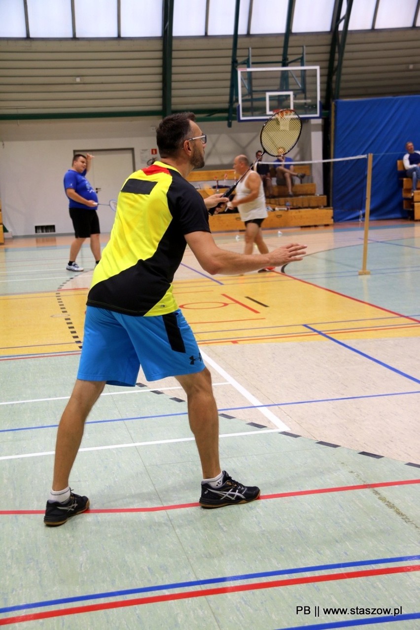 Wakacyjny Turniej Badmintona w Staszowie. Rywalizowano w wielu kategoriach wiekowych (ZDJĘCIA)