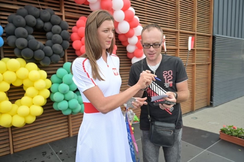 W Grudziądzu powitano Martę Wieliczko i Mateusza Wilangowskiego. Były gratulacje, podziękowania i chwile wzruszenia