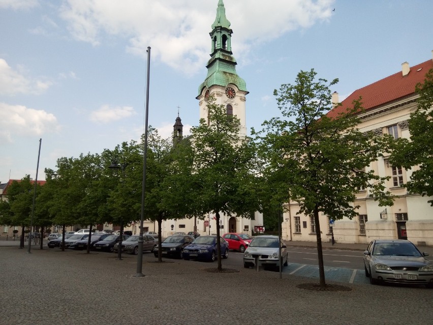 Miasto chce gruntownie przebudować główne place w centrum...