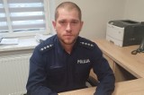 Policjant z Chełmka, Krystian Piekarski, uratował życie sąsiada, który dostał zawału serca