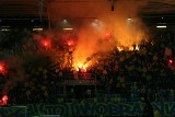 Arka Gdynia - GKS Katowice 1:2 [ZDJĘCIA]. GieKSa wygrywa w Gdyni. Kibice przerwali mecz