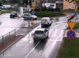 Wyszków. Kobieta kierująca peugeotem miała ponad 2 promile. Spowodowała kolizję [WIDEO]