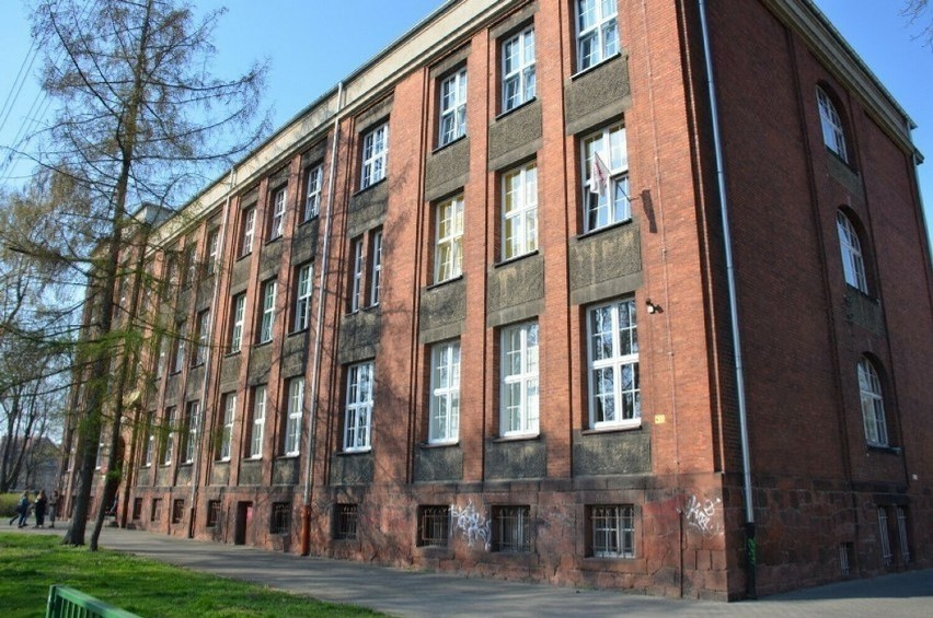 I Liceum Ogólnokształcące w Lesznie zajęło 192 miejsce w...