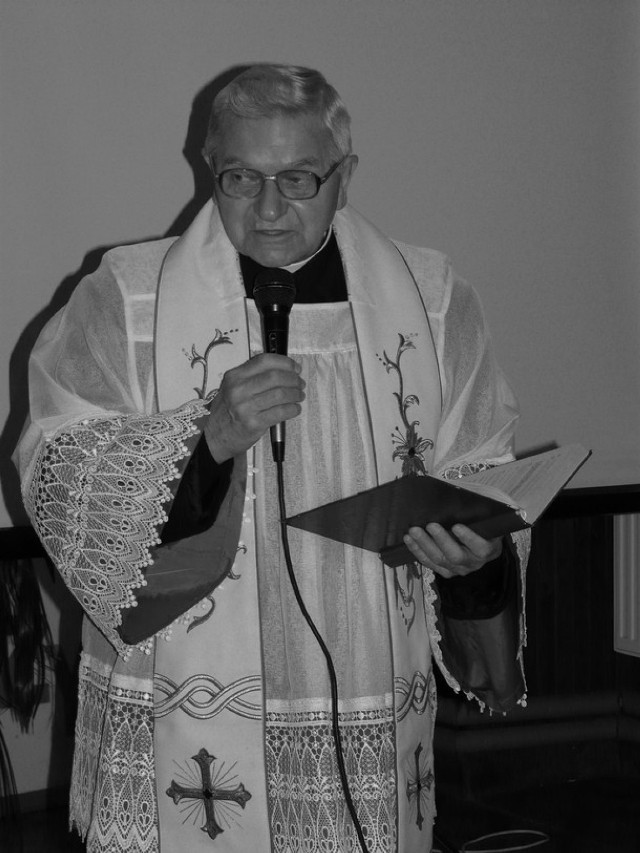 Ks. Mieczysław Iwanicki przez blisko 30 lat był proboszczem parafii NPNMP w Rawie