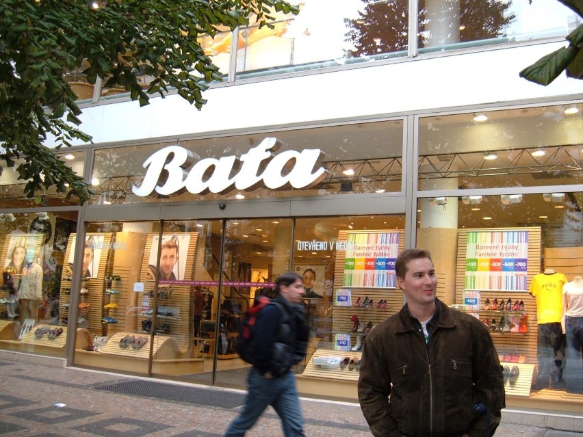 Bata

Wszystkie sklepy marki Bata w Polsce zostały zamknięte...