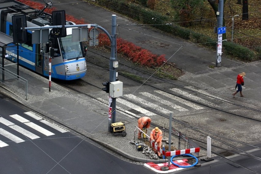 Wrocław: Kolejne ułatwienia dla rowerzystów. Brama na Grodzkiej już działa