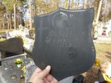 Doczekał się nowej tablicy na cmentarzu w Kielcach. W ten sposób przypomniano o partyzancie Stefanie Janaszku, pseudonim "Sokół"