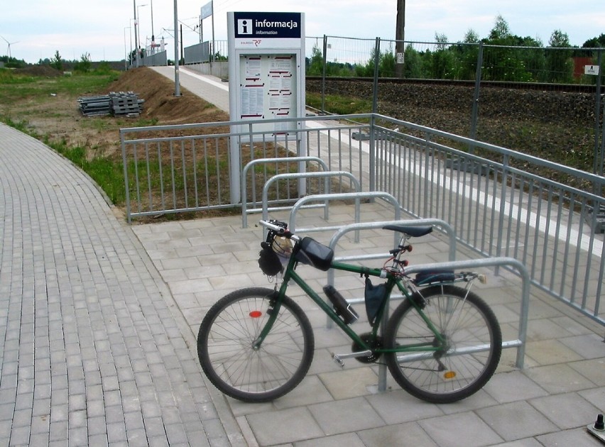 Nowy parking rowerowy na stacji Słupsk Północny, gdzie...
