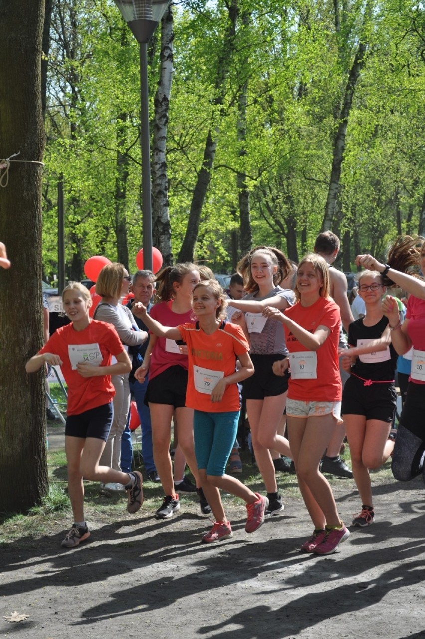 Aktywny Ekonom znów biegał dla Szymona - sportowa...