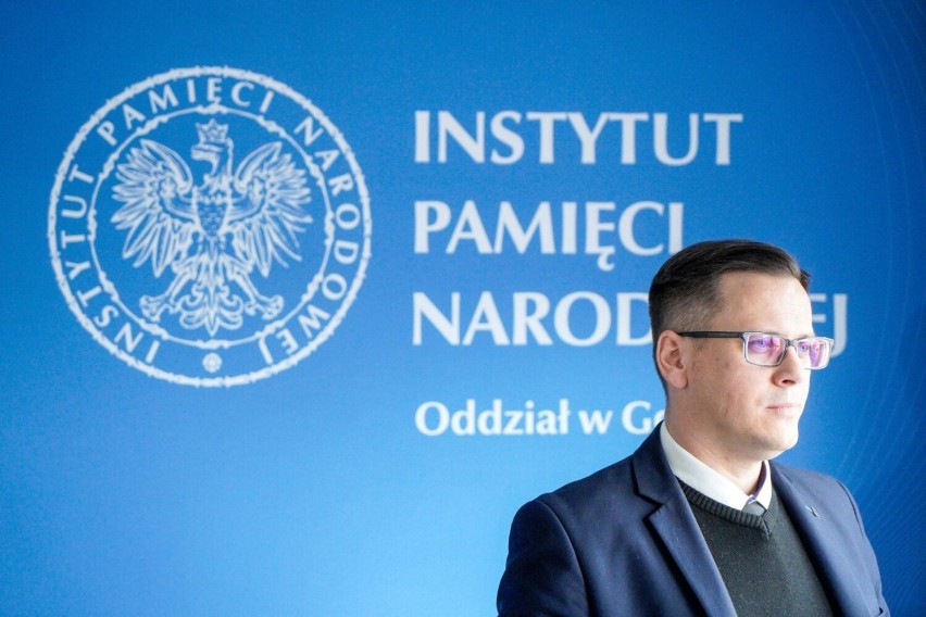 Zmiany w Instytucie Pamięci Narodowej w Gdańsku. Paweł Warot...