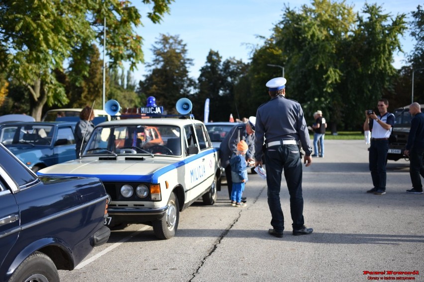 ClassicMania 2019 w Sosnowcu [ZDJĘCIA]. W mieście pojawiło się ok. 200 klasyków