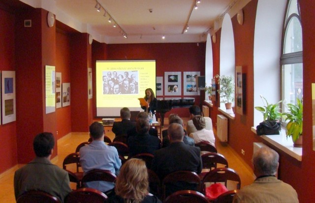 Odczyt odbył się w galerii Muzeum Regionalnego w Radomsku