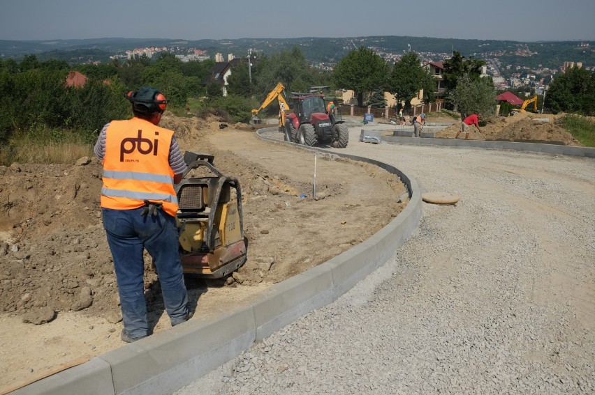 Trwa przebudowa jednej z ulubionych tras spacerowych...