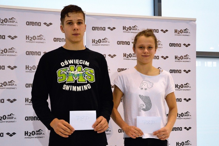 Michał Daszkiewicz (z lewej) na podium jako najlepszy...