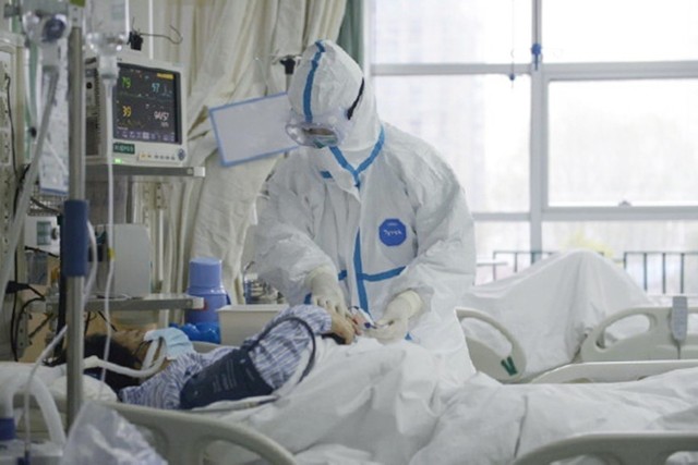 Na podkarpackich oddziałach covidowych przebywa 1610 pacjentów, 177 osób wymaga wsparcia respiratorem